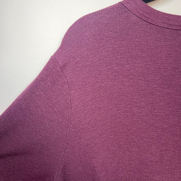 Aerie Real Soft Ribbed Shirt Burgundy Long Sleeve Round Neck Stretch Top Size XL - Picture 8 of 10